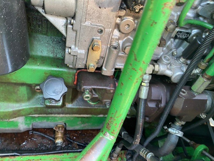 john-deere-9600-4x4-combine-image-71