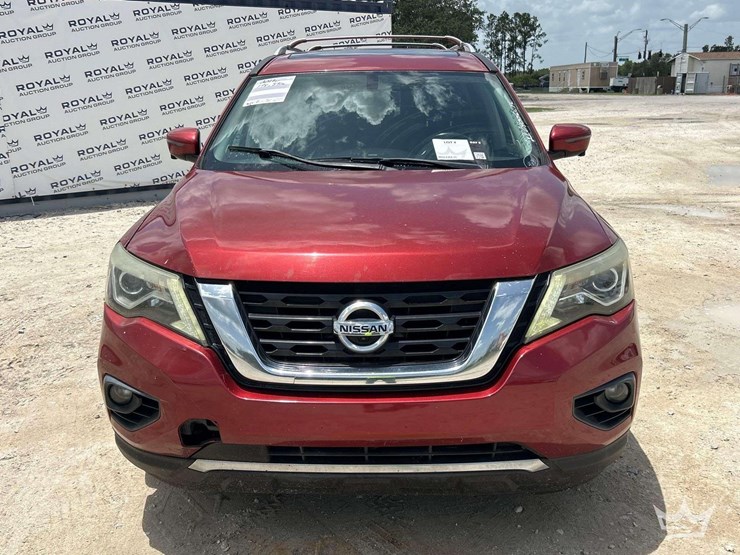 2017-nissan-pathfinder-image-27