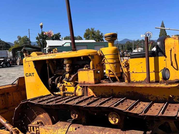 caterpillar-d7-image-8