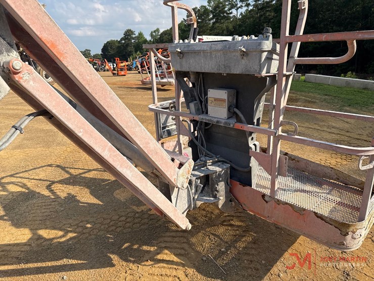 jlg-450aj-image-10