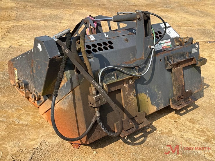 rockhound60b-60"-landscape-rack-skid-steer-attachment-image-3