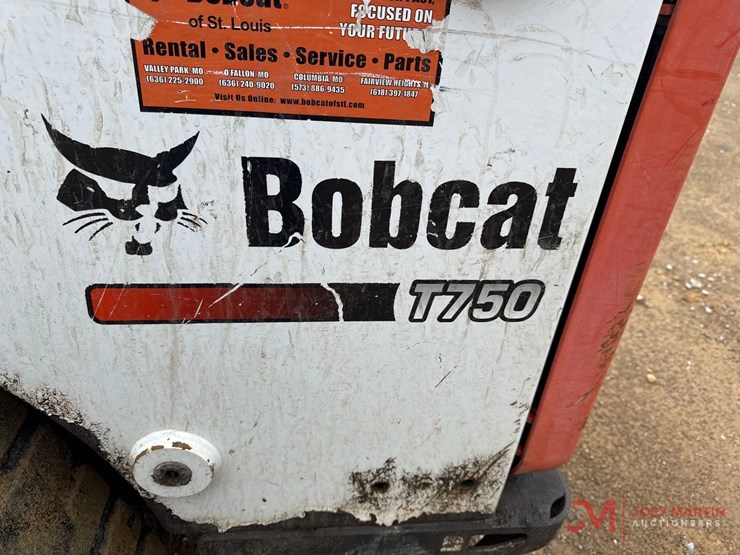 2014-bobcat-t750-image-9
