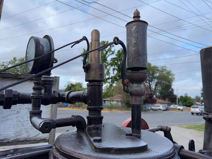 russell-portable-steam-engine-image-28