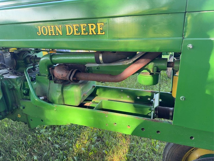 john-deere-model-b-image-15