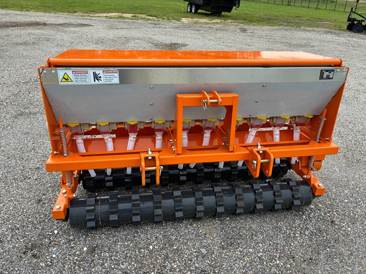 #20300-•-arteer-seed-drill-image-1