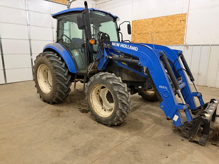new-holland-t4.75-image-3