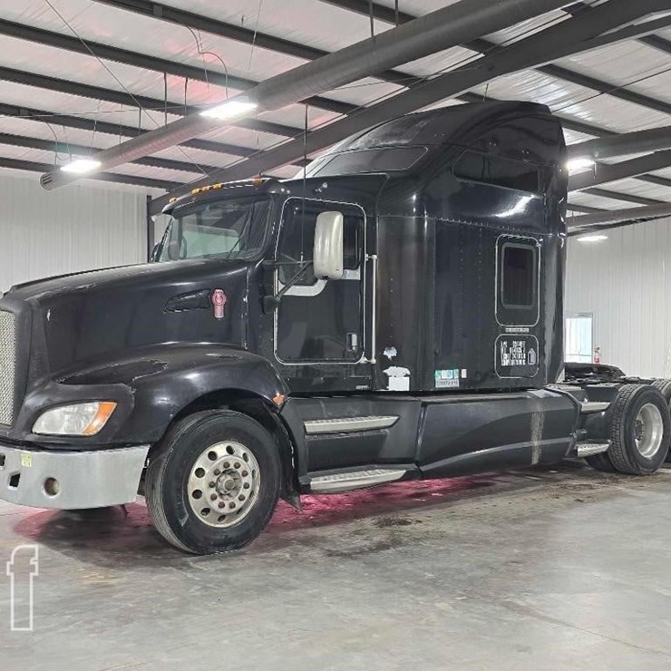 2009 KENWORTH T660