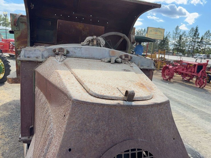 mack-c-cab-dump-truck-image-34