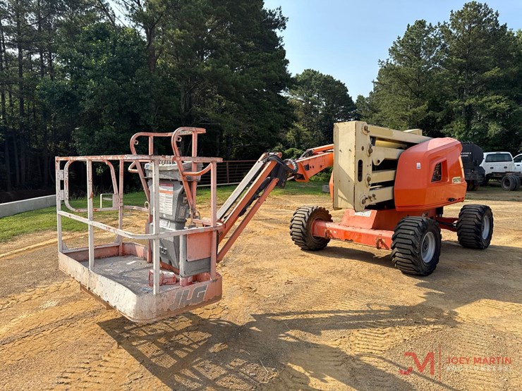 2017-jlg-450aj-image-2
