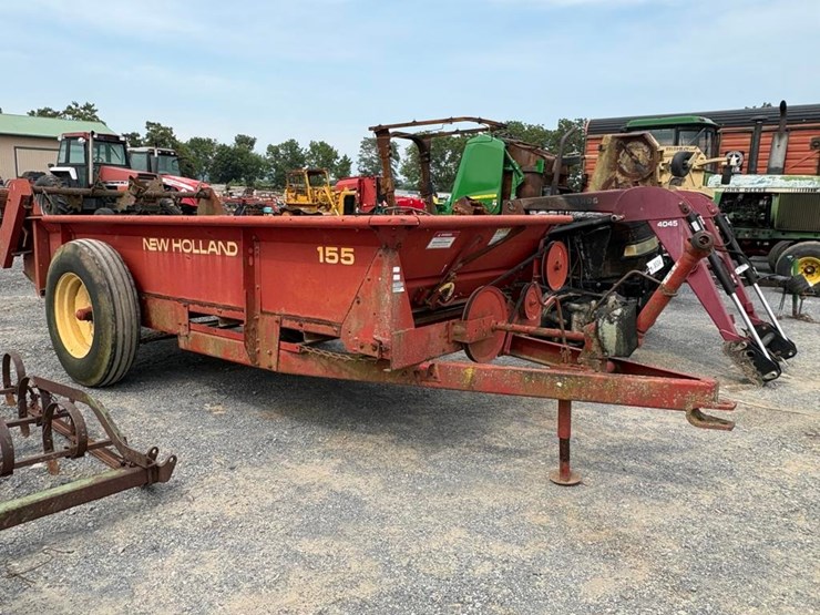 new-holland-155-image-2