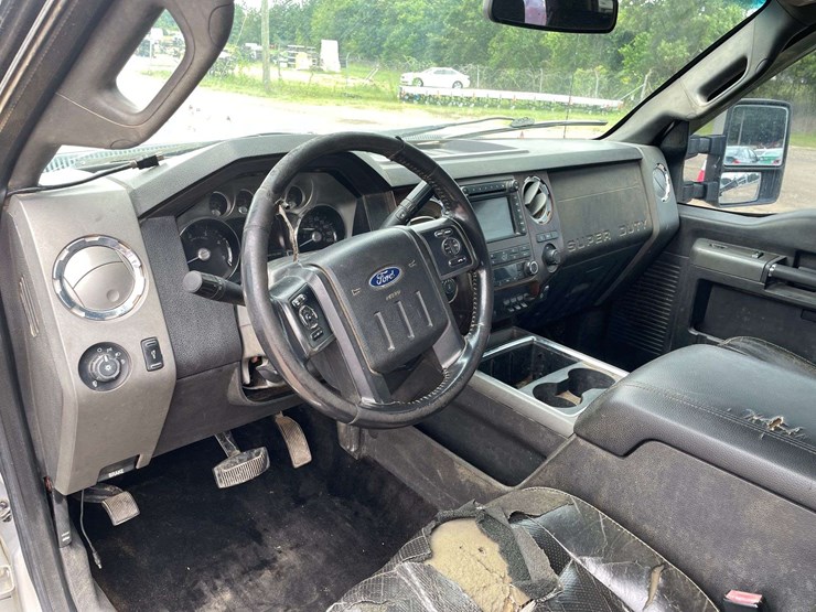 2011-ford-f250-image-11