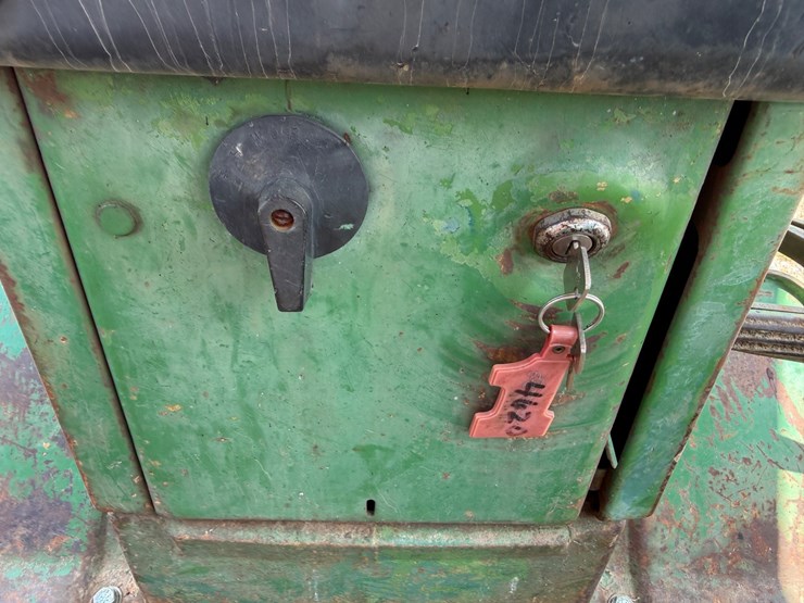 john-deere-4620-image-59