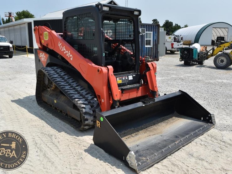 2021-kubota-svl97-2-image-7