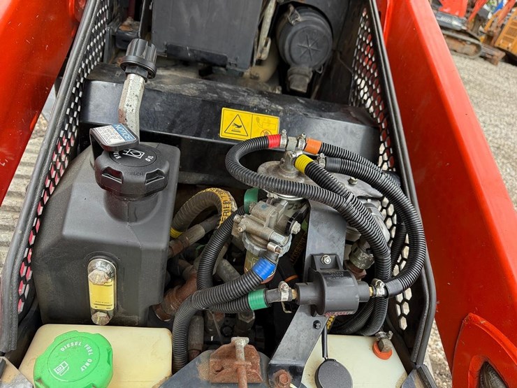 2023-kubota-scl1000-image-15