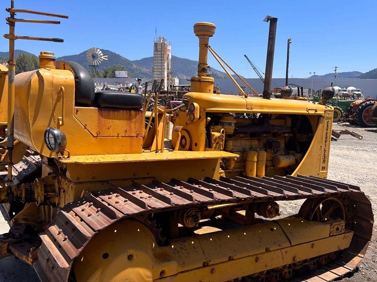caterpillar-d6-image-4