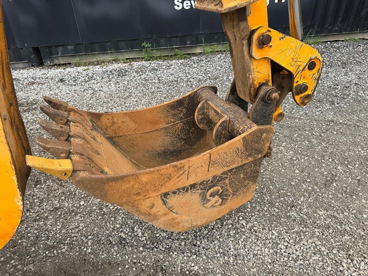 jcb-3cx14-image-16