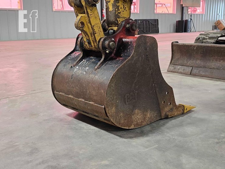 2019-caterpillar-303.5e2-cr-image-11