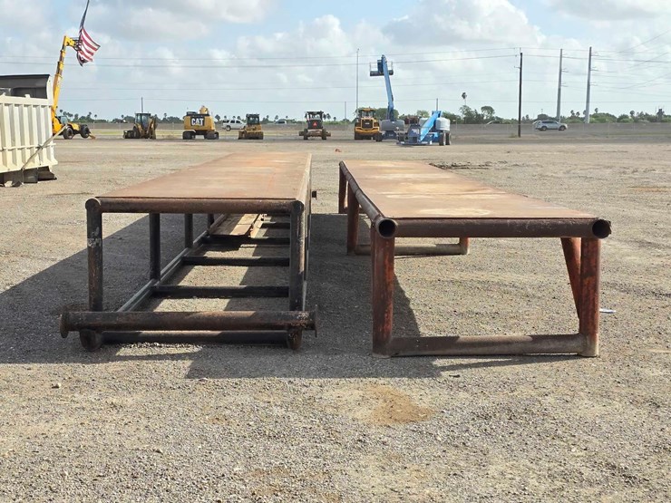 qty.-(2)-heavy-duty-steel-oilfield-pipe-racks-image-8
