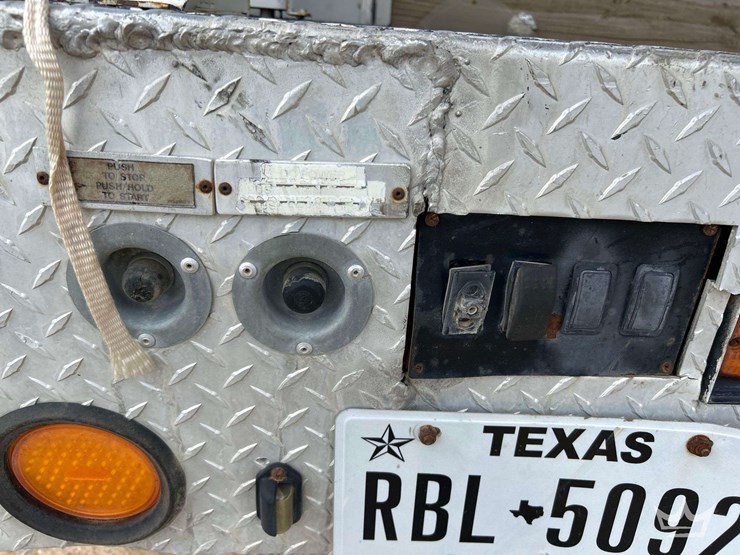 2011-ram-5500-4x4-altec-at40m-40ft.-bucket-truck-image-20