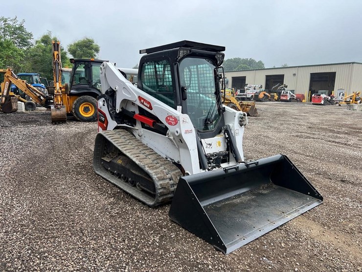 2023-bobcat-t770-image-8