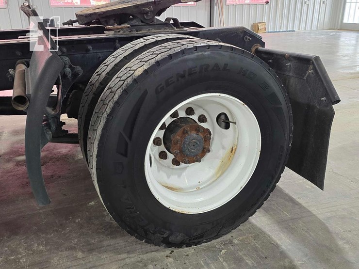 2015-international-transtar-8600-image-23