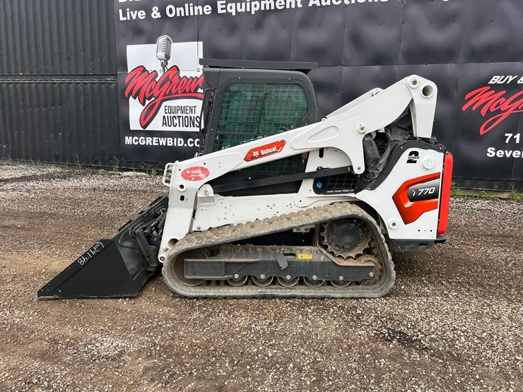 2023-bobcat-t770-image-3