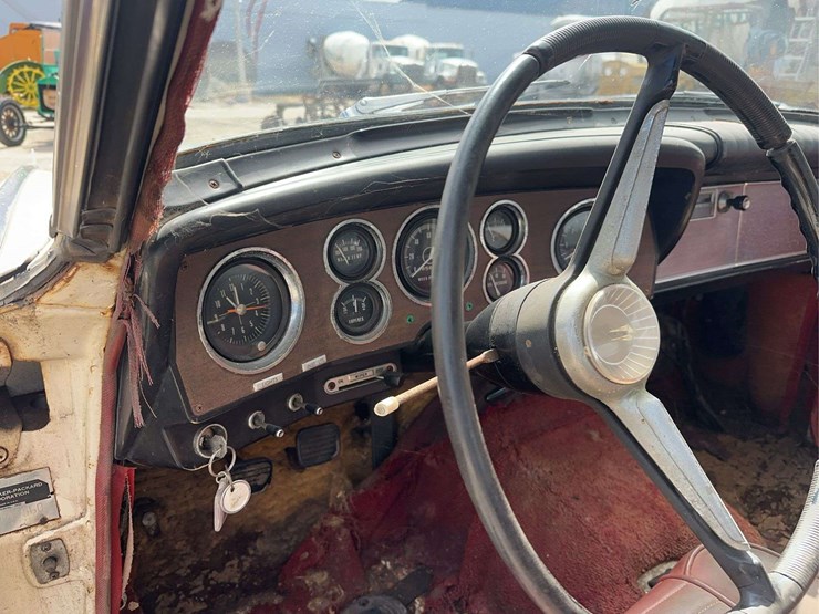 studebaker-grand-turismo-image-43