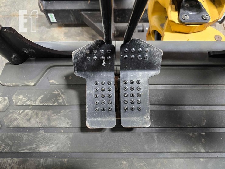 2018-caterpillar-303.5e2-cr-image-19