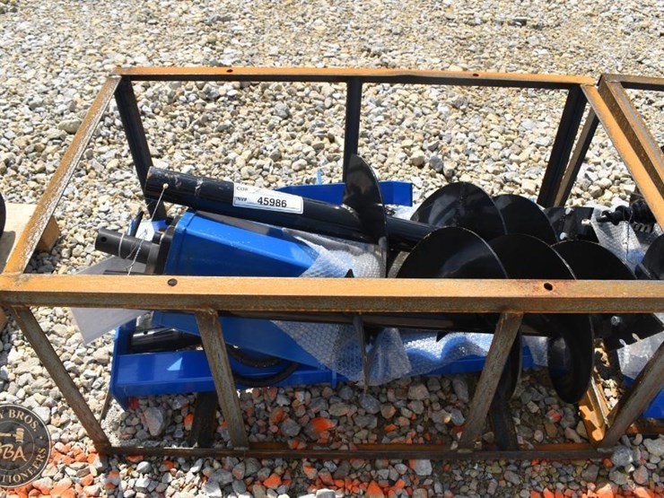 agrotk-heavy-duty-auger-attachment-45986-image-1