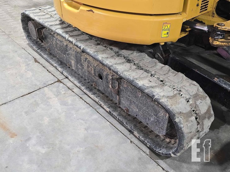 2019-caterpillar-303.5e2-cr-image-36