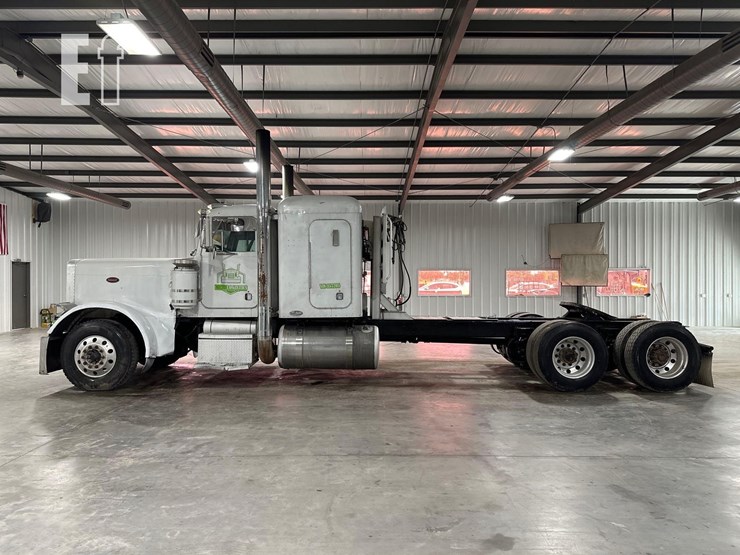1994-peterbilt-378-image-5