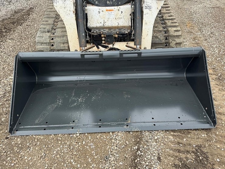 2021-bobcat-t770-image-10