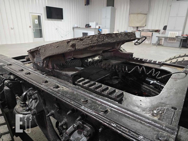 2009-kenworth-w900-image-20