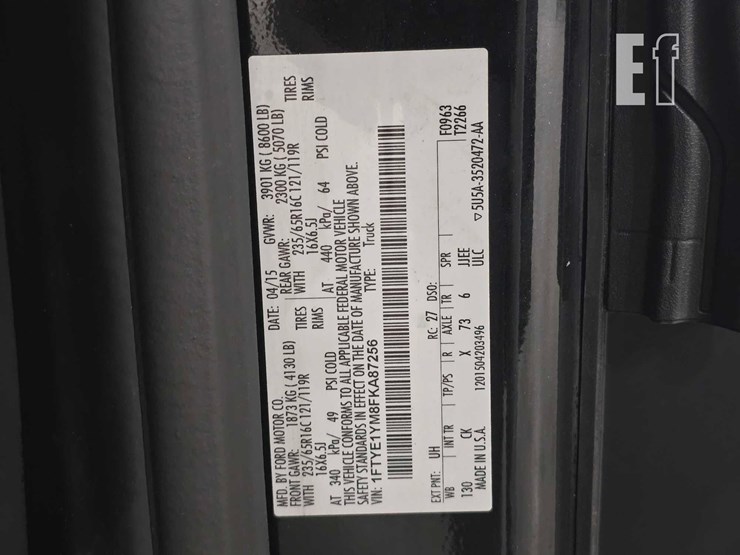 2015-ford-transit-image-26