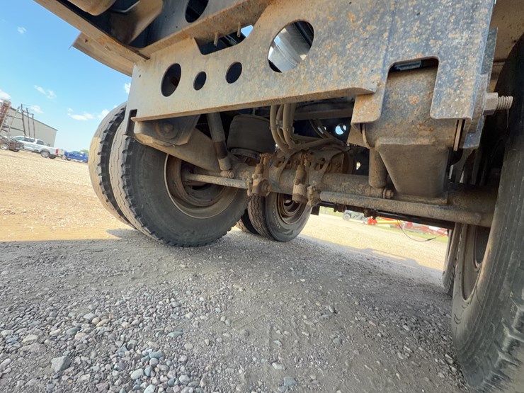 2019-smithco-sx2-40-34-image-18
