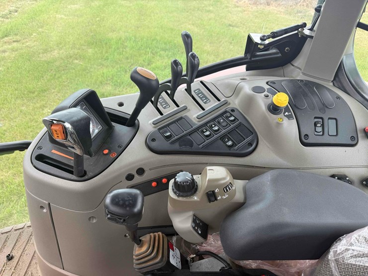 2008-case-ih-maxxum-125-image-26
