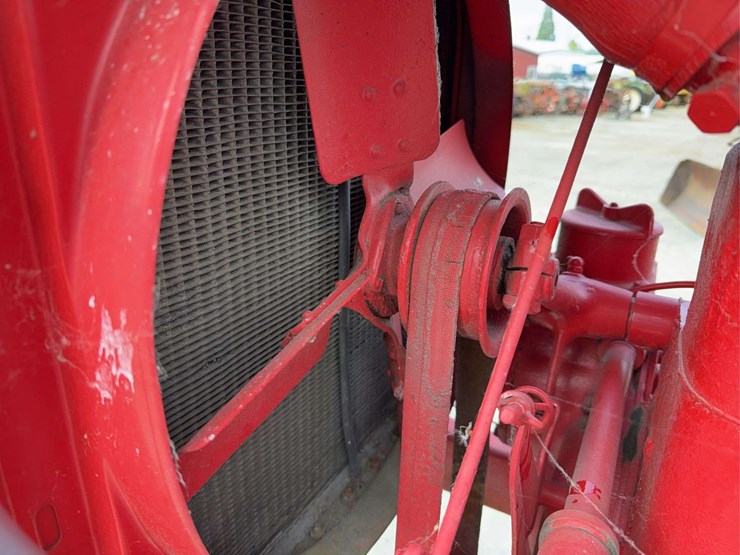 farmall-f-20-image-24