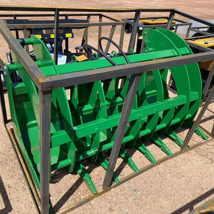 #14565 • New 2026 AGT 72" Grapple Bucket (Mosinee, WI)