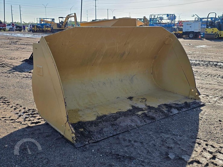 caterpillar-345-image-2