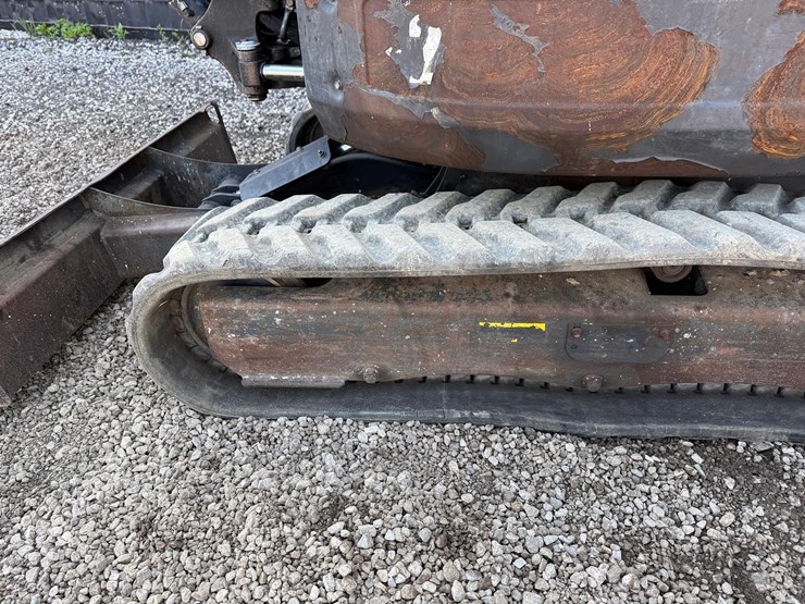 2017-bobcat-e26-image-15