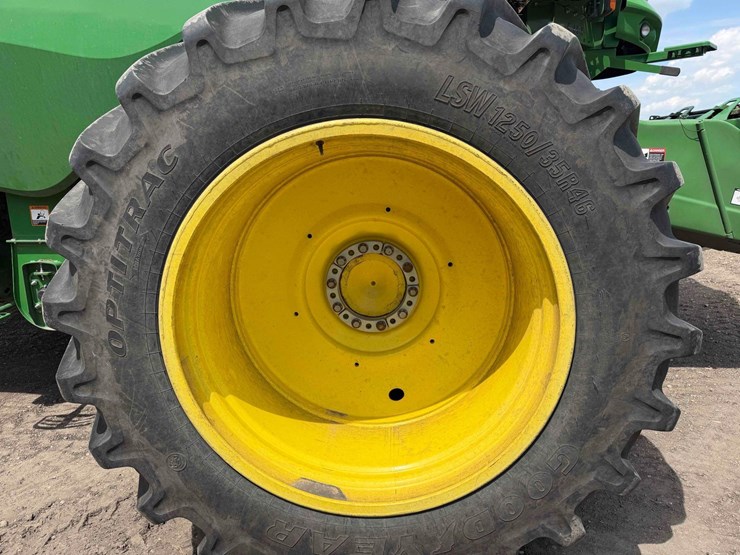 2019-john-deere-s780-image-14