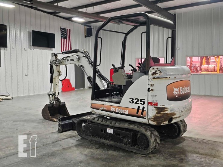 2008-bobcat-325g-image-4