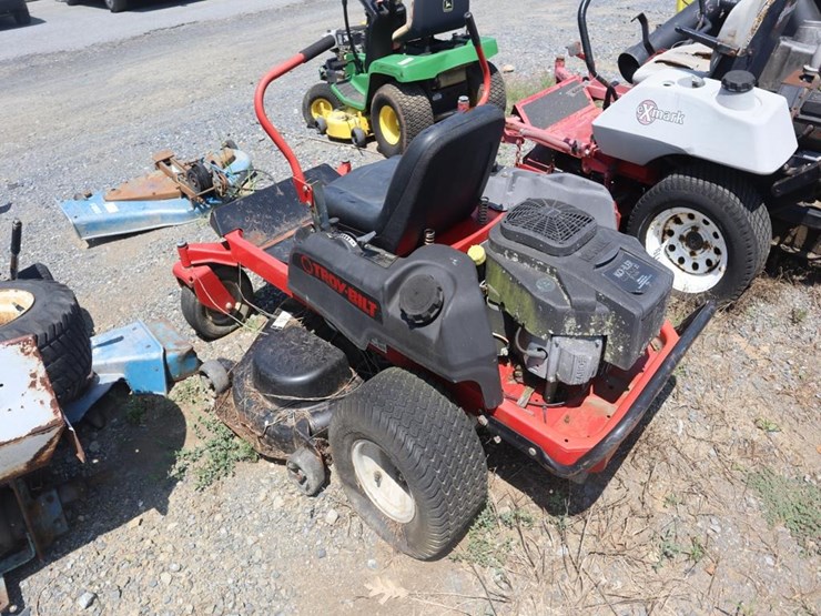 troybilt-zero-turn-mower-image-6