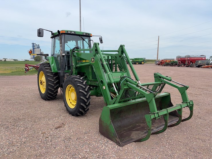 1999-john-deere-7810-image-3