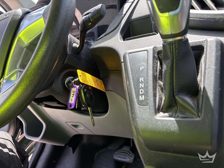2017-ford-transit-image-25
