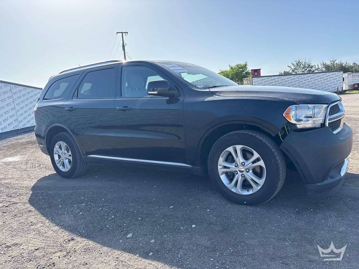 2011-dodge-durango-image-2