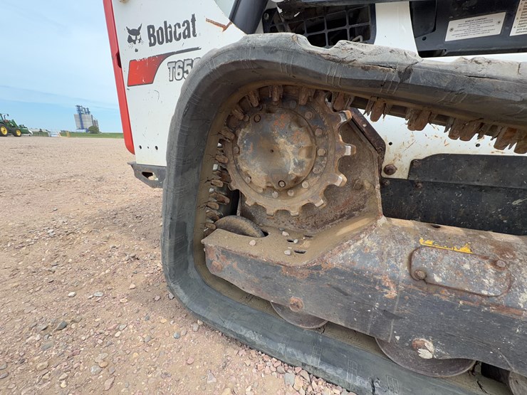2017-bobcat-t650-image-27