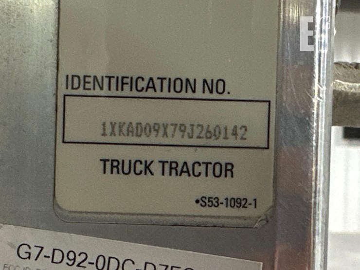 2009-kenworth-t660-image-34