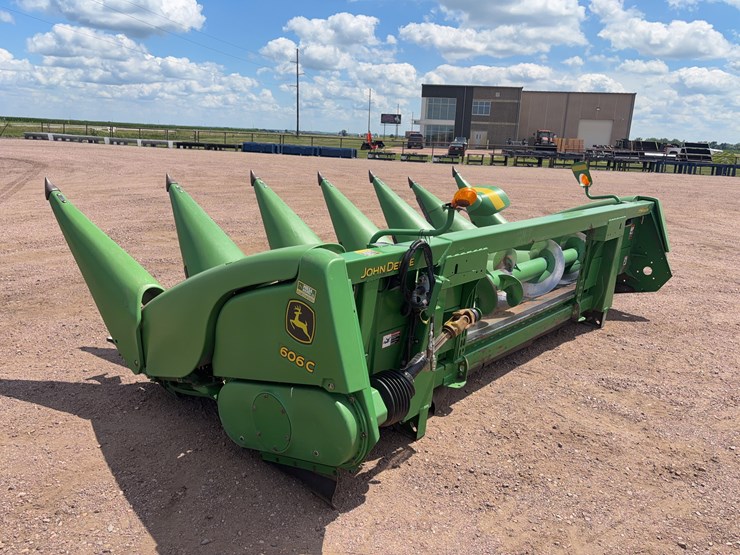 2009-john-deere-606c-image-7