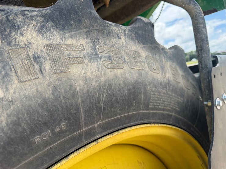2016-john-deere-r4038-image-52